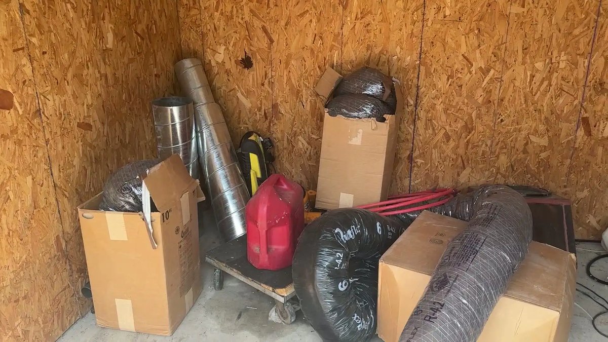 10x10 storage unit in Cedar hill, MO