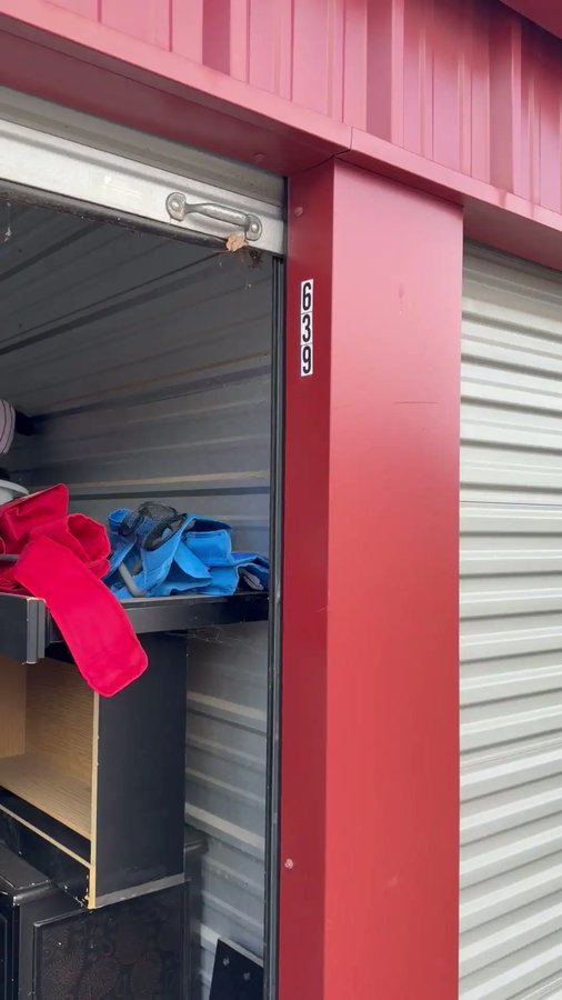 10x10 storage unit in Springdale, AR