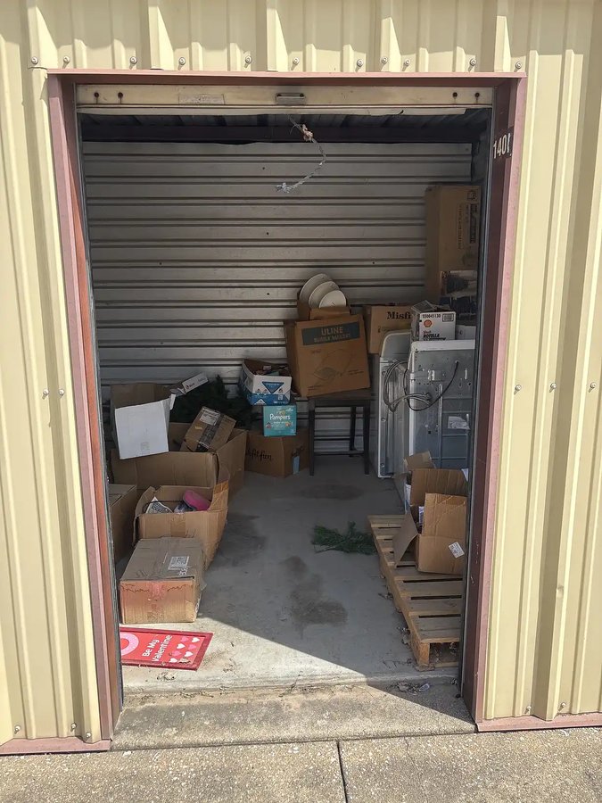 10x10 storage unit in Augusta, KS