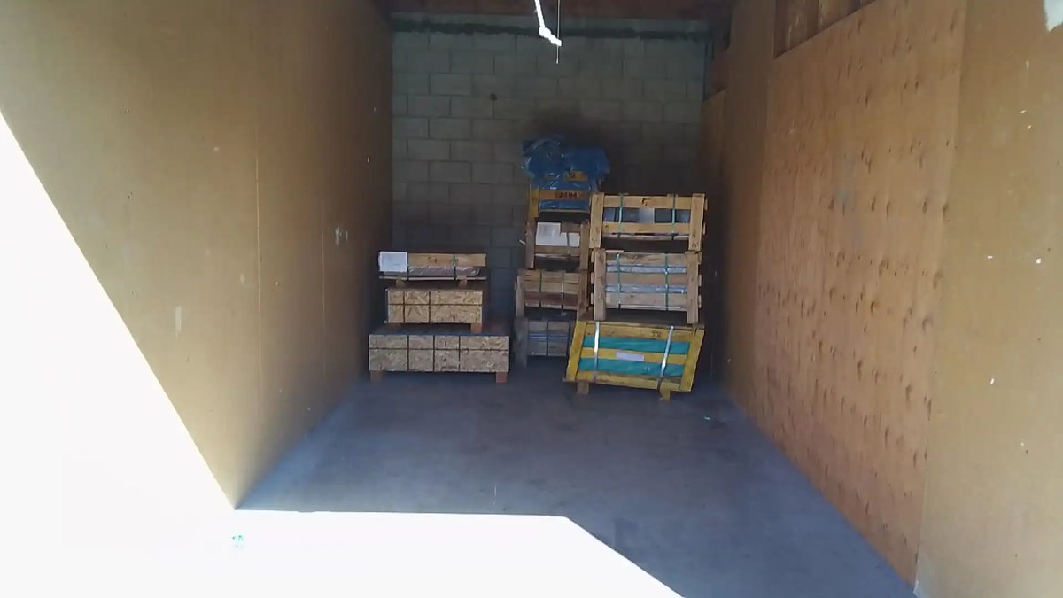 10x20 storage unit in Duarte, CA