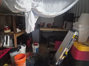 10x10 storage unit in Louisville, KY