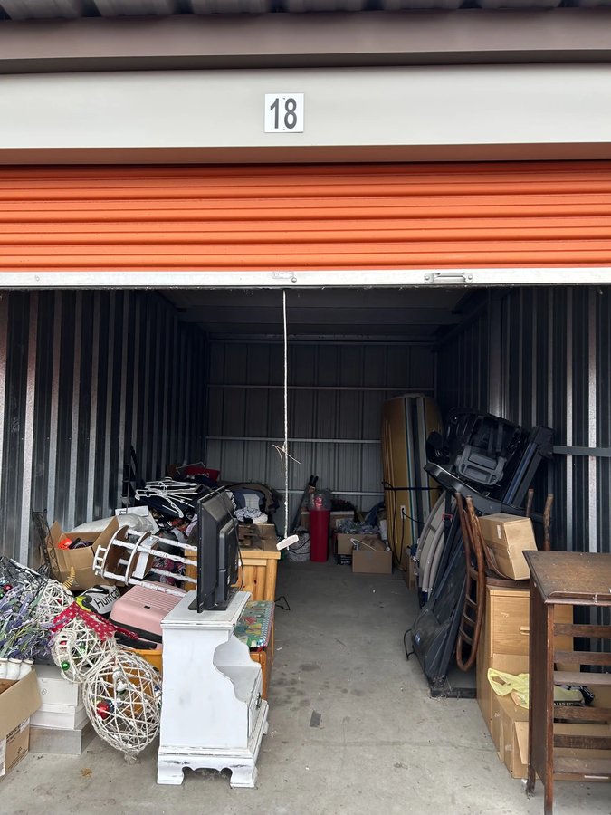 10x20 storage unit in Bridgeport, MI
