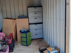 10x10 storage unit in Cheyenne, OK