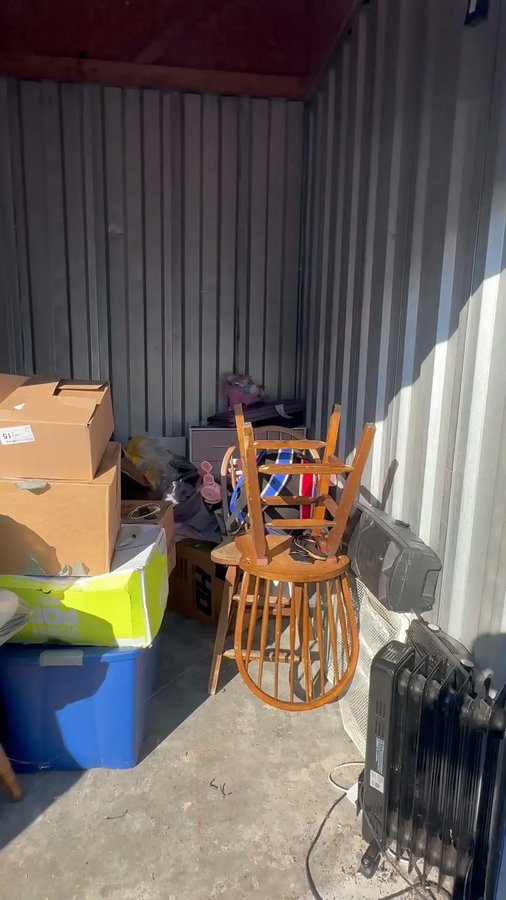 10x10 storage unit in Whiteville, NC