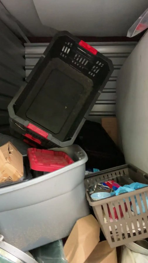 5x10 storage unit in Groton, CT