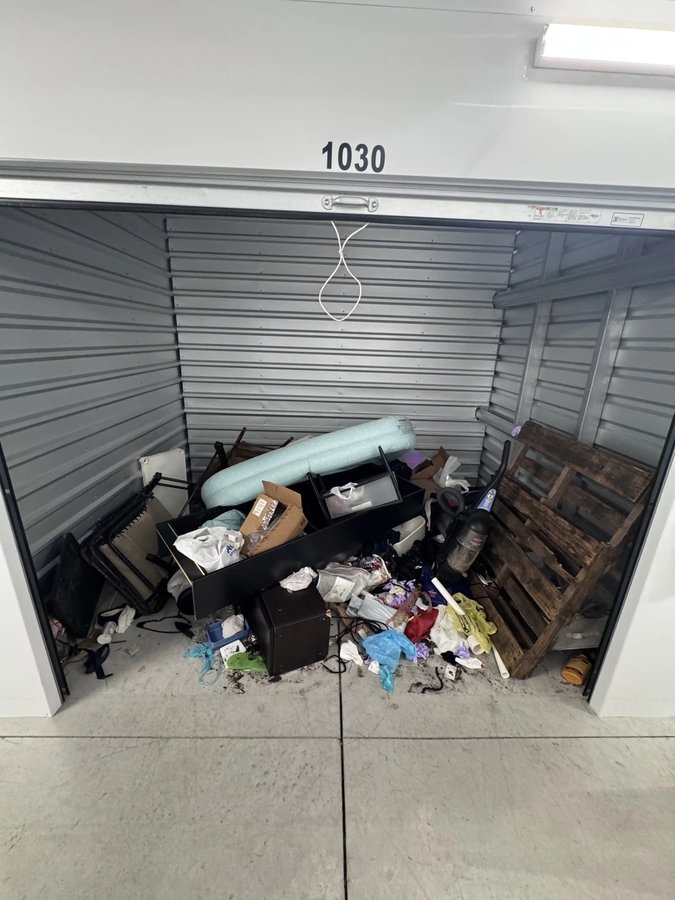 7.5x10 storage unit in Wilmington, NC
