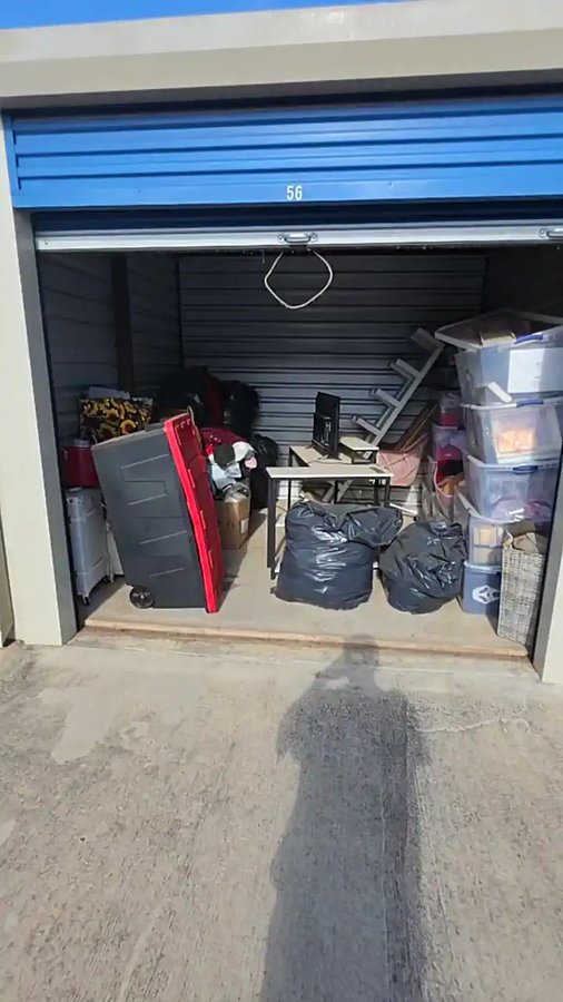 10x10 storage unit in Pearsall, TX