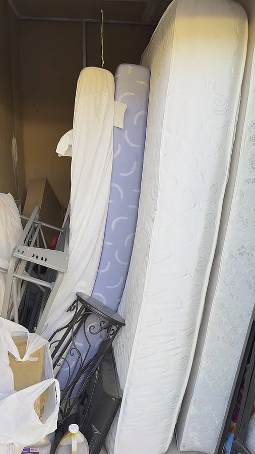5x10 storage unit in Garland, TX