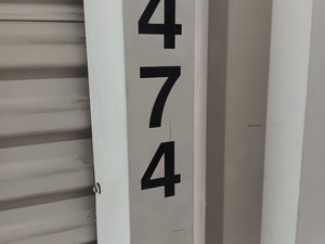 5x5 unit in Modesto