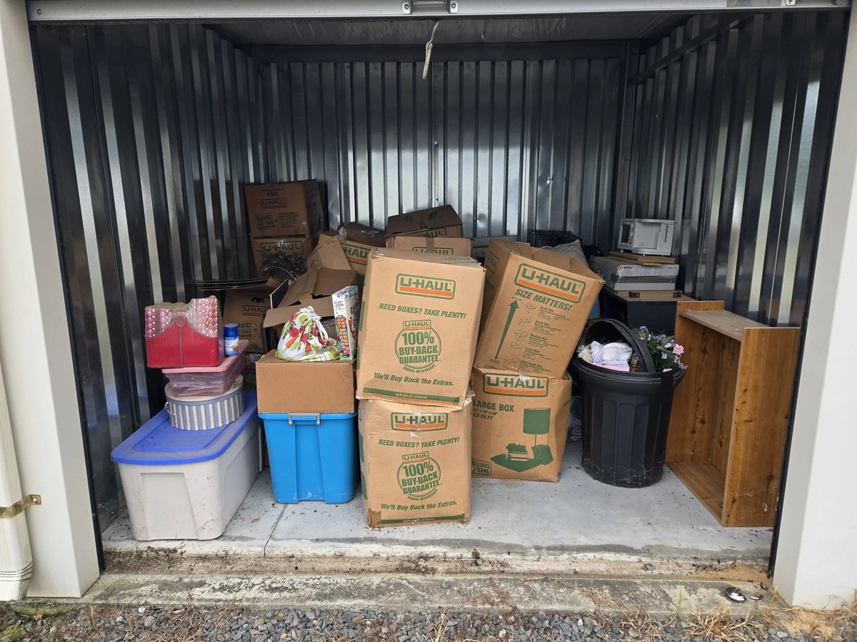 10x10 storage unit in Goldsboro, NC