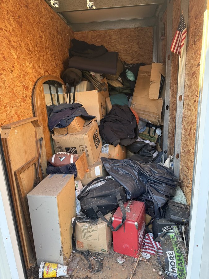 5x10 storage unit in Puyallup, WA