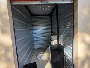 5x10 storage unit in Albion, MI