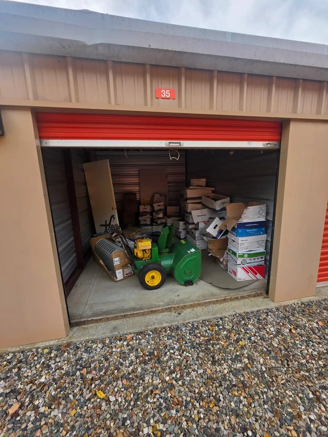 10x15 storage unit in Albion, MI