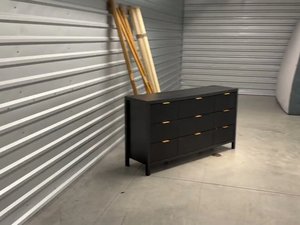 10x30 unit in Bristol
