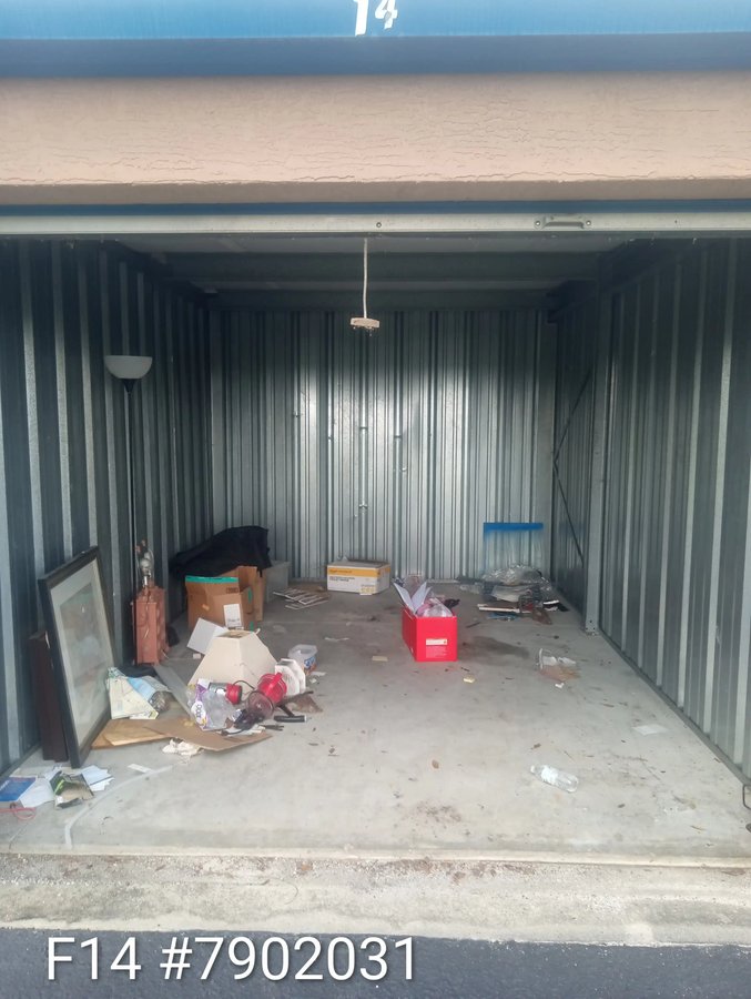 10x15 storage unit in North Fort Myers, FL