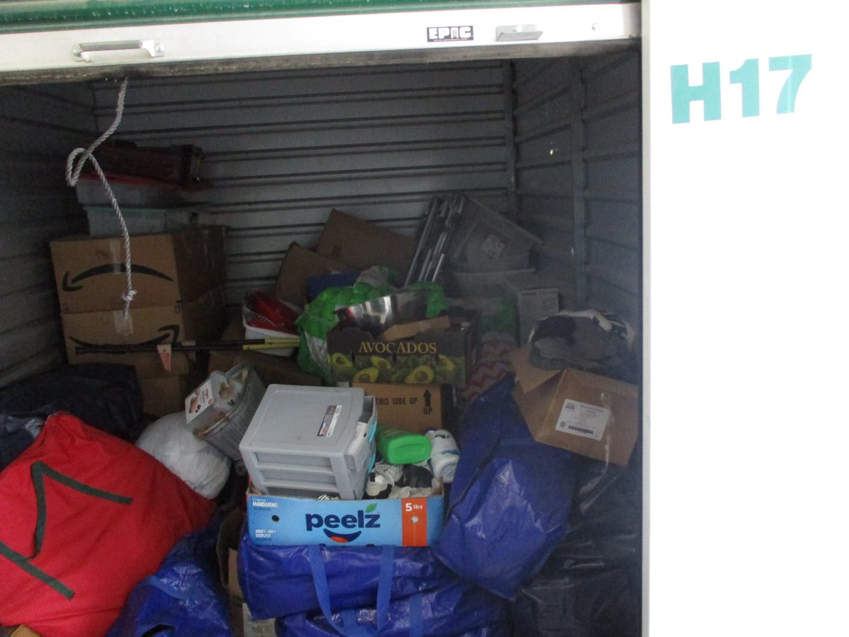 8x10 storage unit in Dixon, CA
