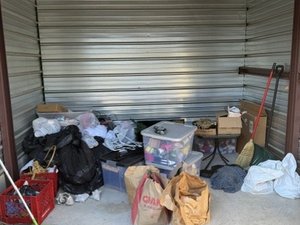 10 x 10 storage unit in Frazer, PA