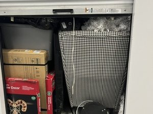 5 x 10 storage unit in Halethorpe, MD