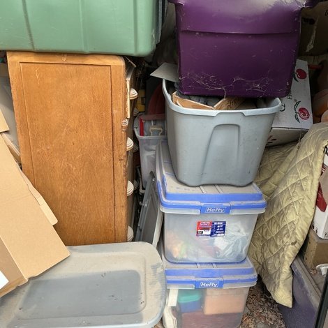 8 x 10 storage unit in Martinsburg, WV