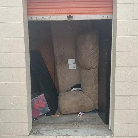 10 x 5 storage unit in Clarksville, TN