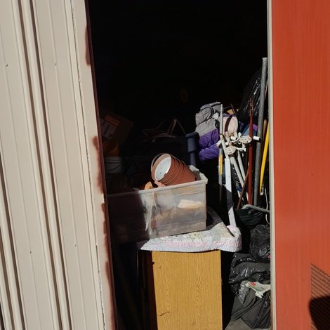 8 x 10 storage unit in Tigard, OR