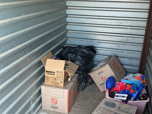 5 x 10 storage unit in Carrolton, GA