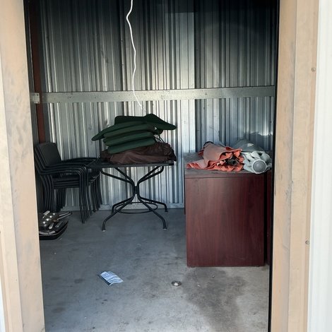 10 x 10 storage unit in Martinsburg, WV