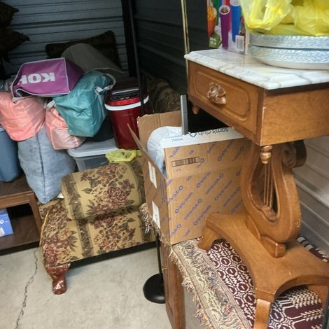 10 x 10 storage unit in Martinsburg, WV