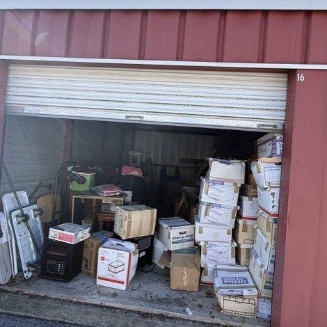 10 x 20 storage unit in Martinsburg, WV