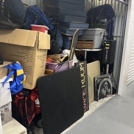5 x 10 storage unit in Halethorpe, MD