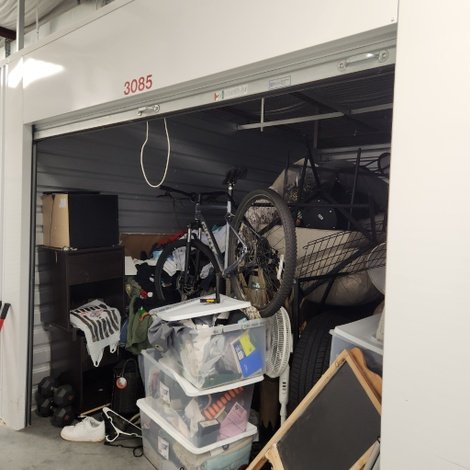 10 x 15 storage unit in Charlotte, NC