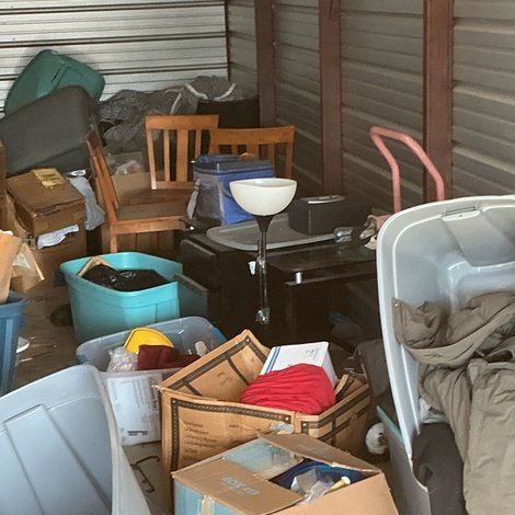 10 x 30 storage unit in Martinsburg, WV