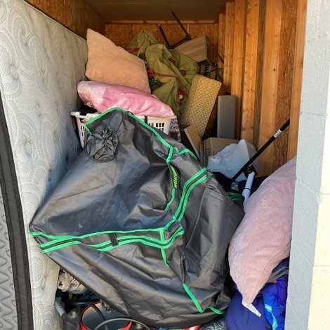 5 x 14 storage unit in Clarksville, TN