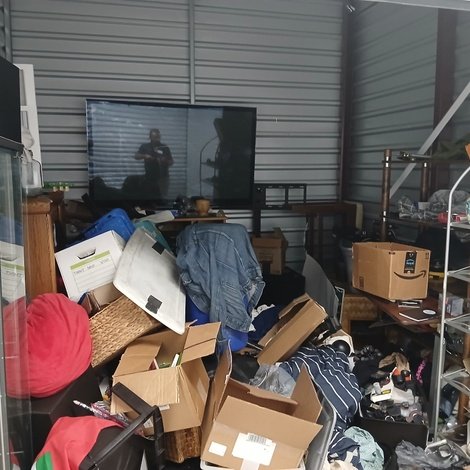 10 x 10 storage unit in Apopka, FL