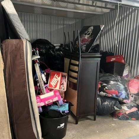 10 x 13 storage unit in Halethorpe, MD