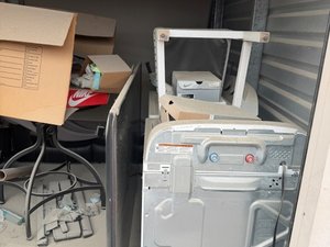 10 x 10 unit in Dallas