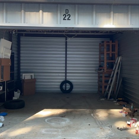 15 x 20 storage unit in Carrolton, GA