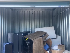 10 x 10 storage unit in Blvd. SE Hickory, NC