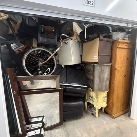10 x 10 storage unit in Greenville, SC