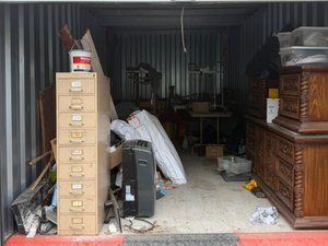 10 x 20 storage unit in Southborough, MA