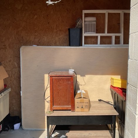 10 x 5 storage unit in Clarksville, TN