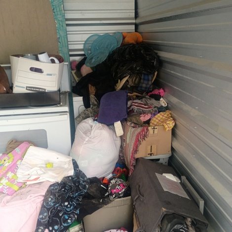 10 x 10 storage unit in Unknown, MO