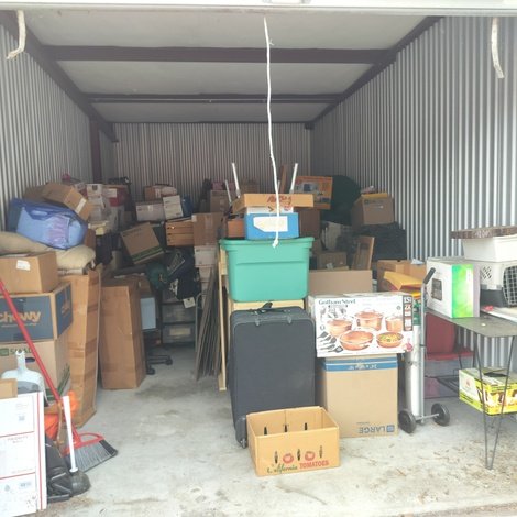 10 x 20 storage unit in Ocala, FL