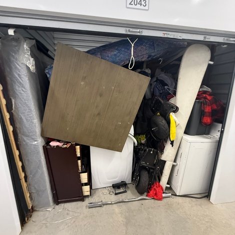 10 x 10 storage unit in Greenville, SC