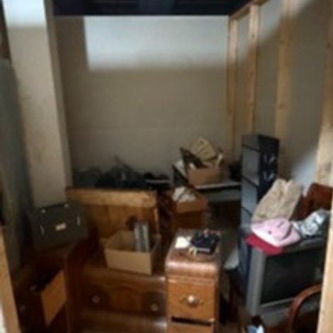 8 x 9 storage unit in Albany, NY