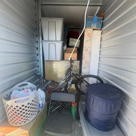 5 x 10 storage unit in Hiram, GA