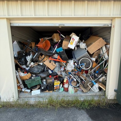 10 x 15 storage unit in Rockland, MA