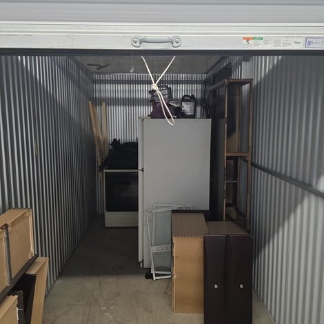 5 x 12 storage unit in Columbus, OH