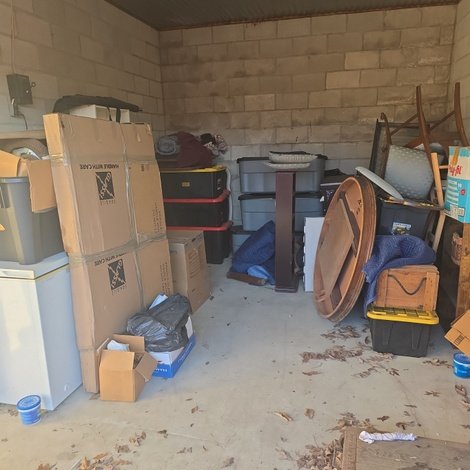 12 x 20 storage unit in Littlestown, PA