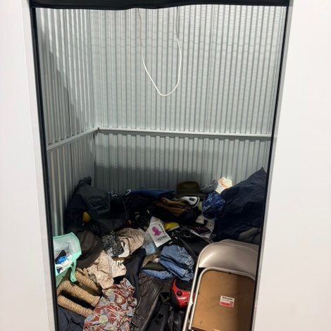5 x 5 storage unit in NW Canton, OH